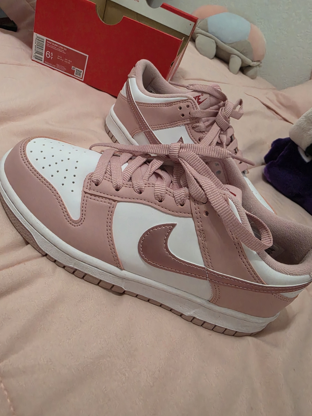 BIG KIDS Nike DUNKS low - Glazed Pink/White